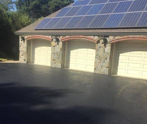 Asphalt Driveway in Columbia, SC.