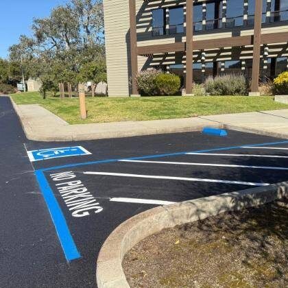 Contractors doing Compliant Parking Lot Striping in Columbia, SC